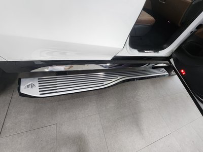 2025 Mercedes-BENZ GLS 缩略图 17