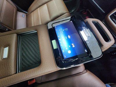 2025 Mercedes-BENZ GLS 缩略图 18