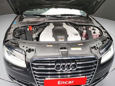 AUDI A8 - 7
