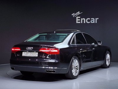 AUDI A8 - 3