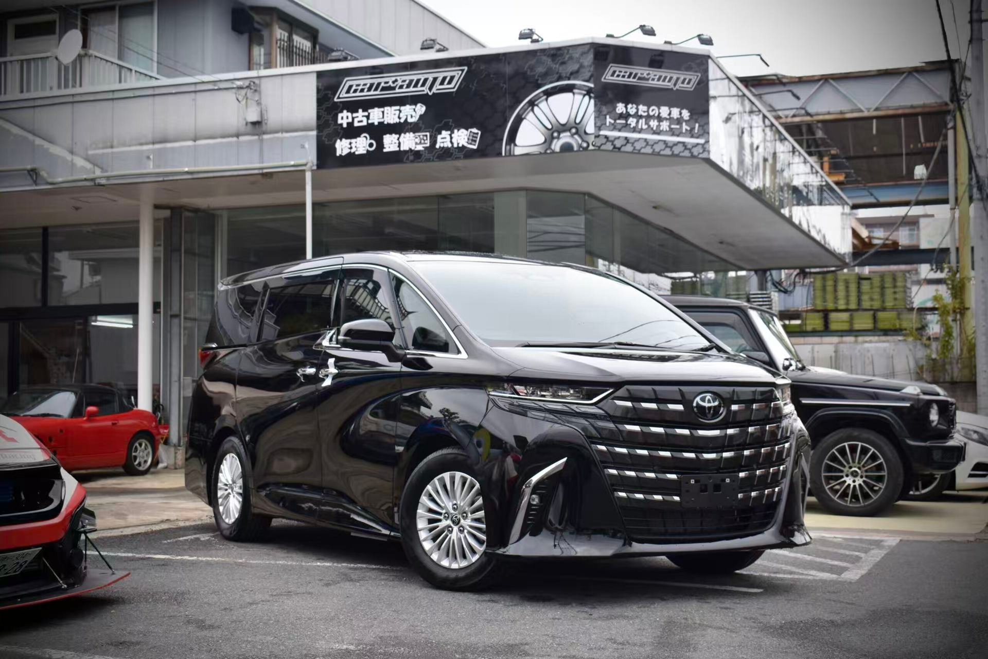 TOYOTA ALPHARD - View 1