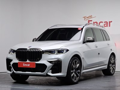 BMW X7 - 1