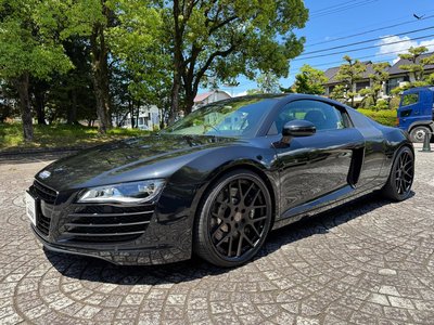 صورة 1 لـ 2012 AUDI R8