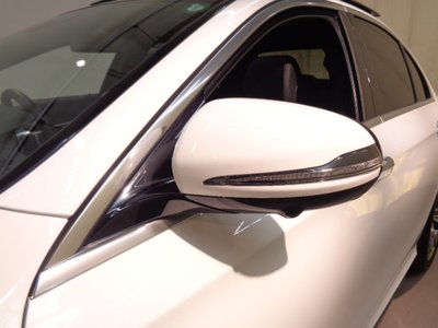 MERCEDES-BENZ E-CLASS - 10