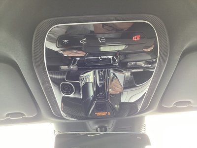 2025 Mercedes-BENZ GLC — миниатюра 21