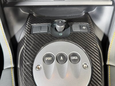 2014 Lamborghini GALLARDO thumbnail 28