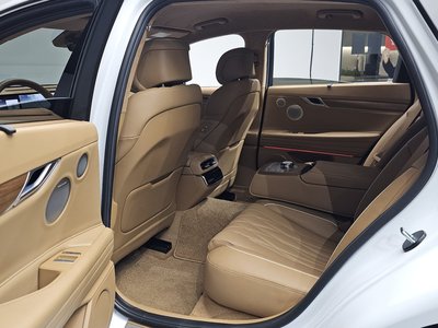 2024 Genesis G80 缩略图 18