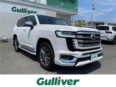 TOYOTA LAND CRUISER 300 - 1