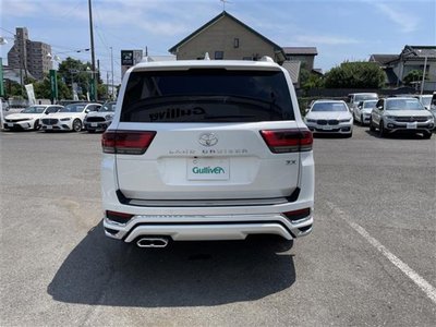 TOYOTA LAND CRUISER 300 - 6