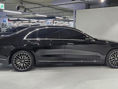 MERCEDES-BENZ S-CLASS - 9