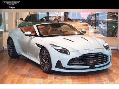 ASTON MARTIN DB12 VOLANTE