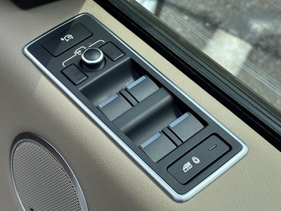 2017 LAND Rover RANGE ROVER thumbnail 27