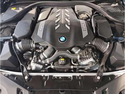 صورة 5 لـ 2019 BMW 8 SERIES