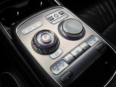 صورة 9 لـ 2022 Genesis G90 (RS4)