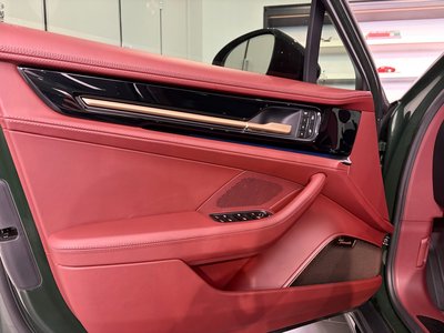 PORSCHE PANAMERA - 10