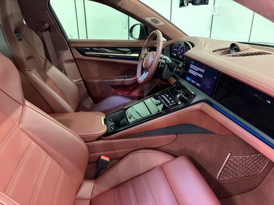 PORSCHE PANAMERA - 5