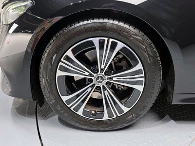 MERCEDES-BENZ E-CLASS - 6