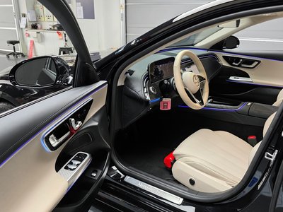 MERCEDES-BENZ E-CLASS - 10