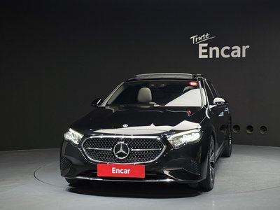 MERCEDES-BENZ E-CLASS - 2