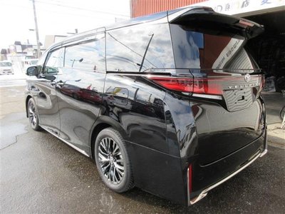 TOYOTA VELLFIRE - 2