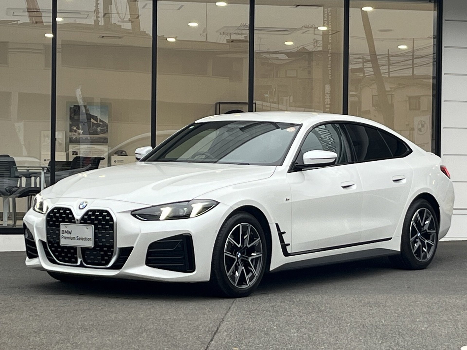 BMW 4 SERIES GRAN COUPE - View 1