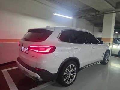 صورة 3 لـ 2021 BMW X5