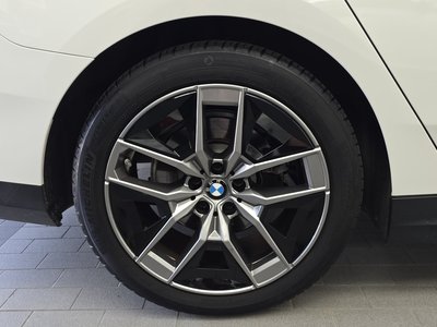 صورة 6 لـ 2023 BMW 5 SERIES
