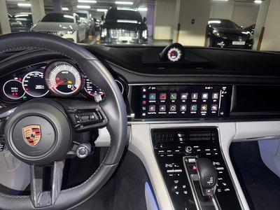 PORSCHE PANAMERA - 7