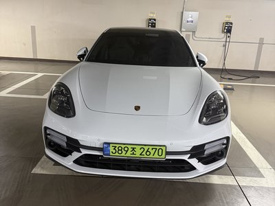 PORSCHE PANAMERA - 2