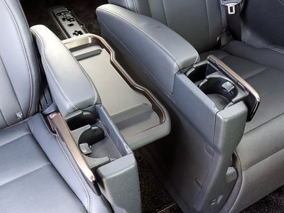 2024 TOYOTA ALPHARD — миниатюра 25