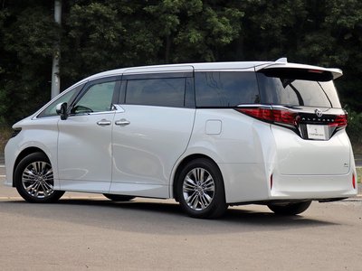 2024 Toyota ALPHARD — фото 47