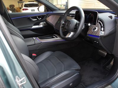 MERCEDES-BENZ E-CLASS - 6