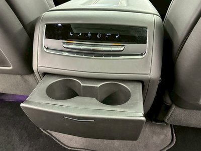 2024 Cadillac ESCALADE 缩略图 60