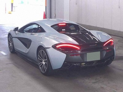 MCLAREN 570S - 2