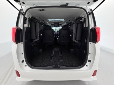 TOYOTA ALPHARD - 8