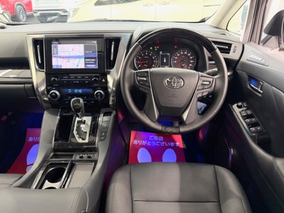 TOYOTA ALPHARD - 2