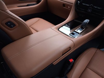 صورة مصغرة 54 لـ 2025 Toyota VELLFIRE