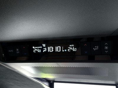 صورة مصغرة 16 لـ 2025 Toyota VELLFIRE