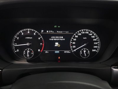 2021 Genesis G90 缩略图 11