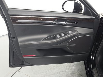 2021 Genesis G90 缩略图 14