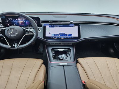 MERCEDES-BENZ E-CLASS - 10