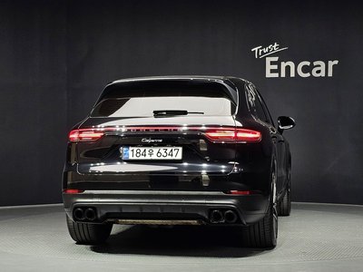 PORSCHE CAYENNE - 3