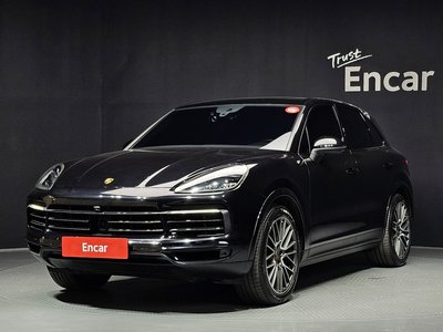 PORSCHE CAYENNE - 1