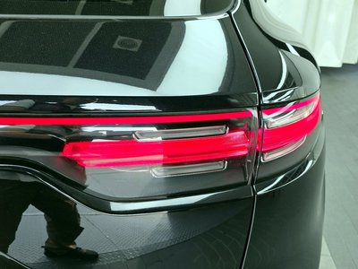 PORSCHE CAYENNE - 10