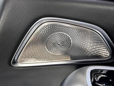 MERCEDES-BENZ E-CLASS - 8