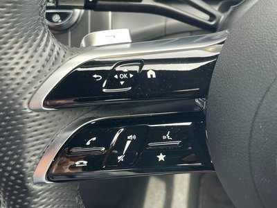 MERCEDES-BENZ GLC - 7