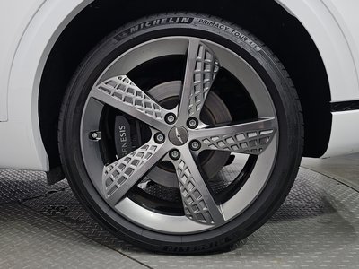صورة 8 لـ 2022 Genesis GV70