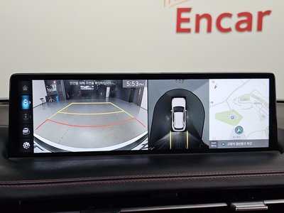 2022 Genesis GV70 — миниатюра 21