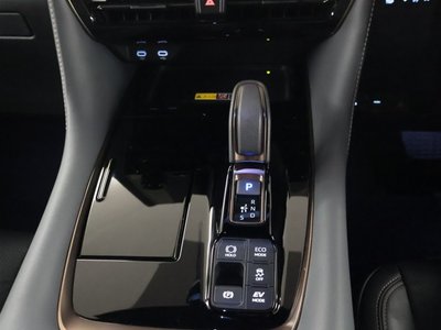 2024 Toyota ALPHARD — миниатюра 15