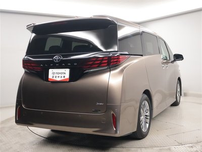 صورة 3 لـ 2024 Toyota ALPHARD